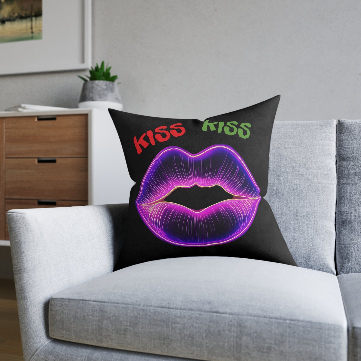 KISS KISS - Square Pillow - UK