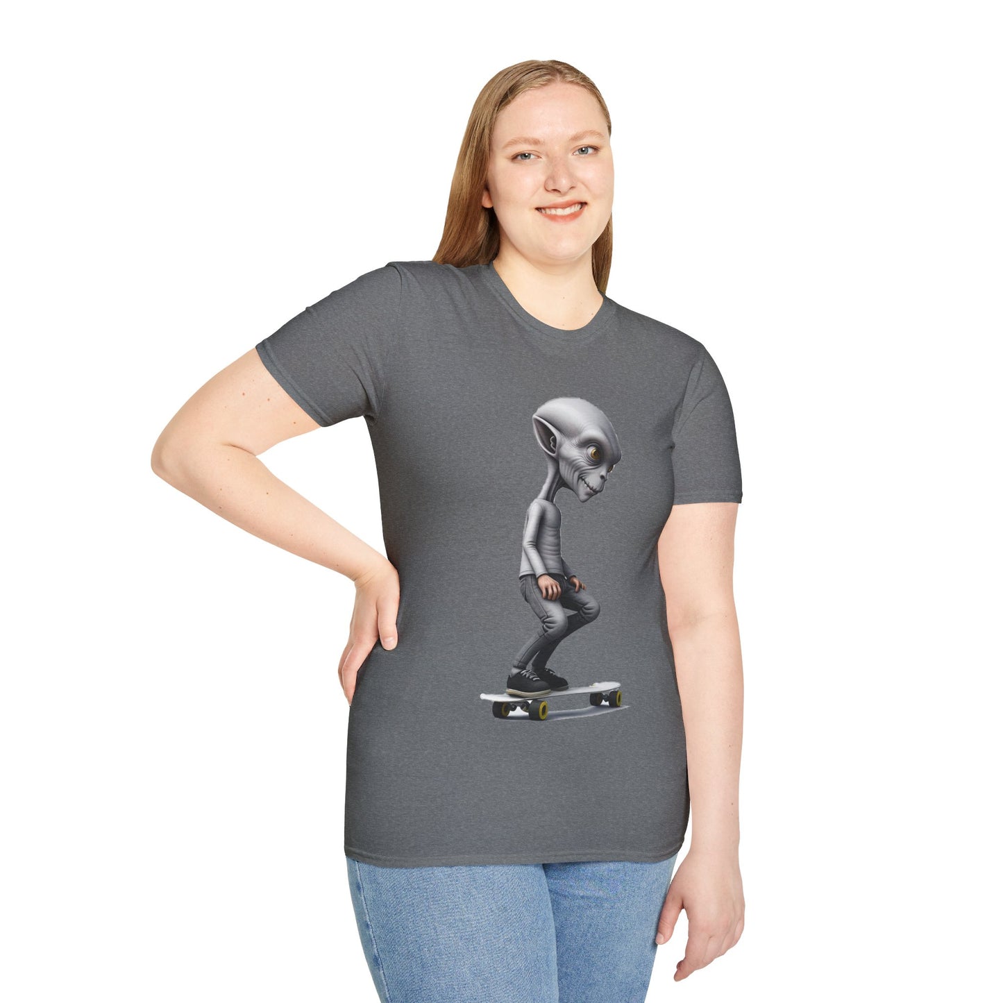 Alien Skater - Unisex Softstyle T-Shirt - UK