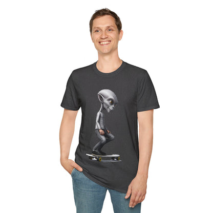 Alien Skater - Unisex Softstyle T-Shirt - UK