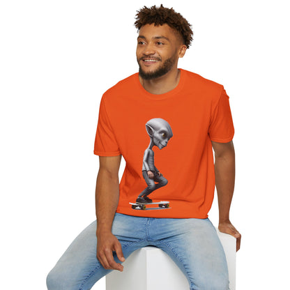 Alien Skater - Unisex Softstyle T-Shirt - UK