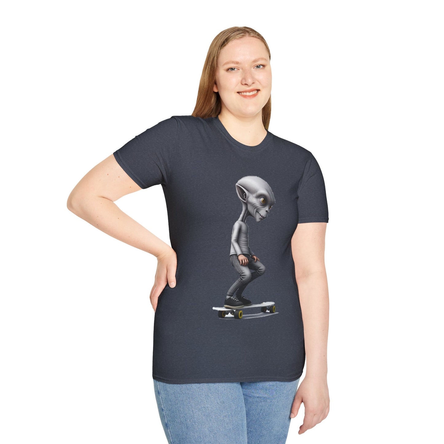 Alien Skater - Unisex Softstyle T-Shirt - UK