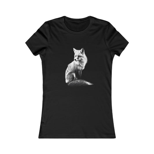 Fox Silhouette #5 - Women's Favorite Tee