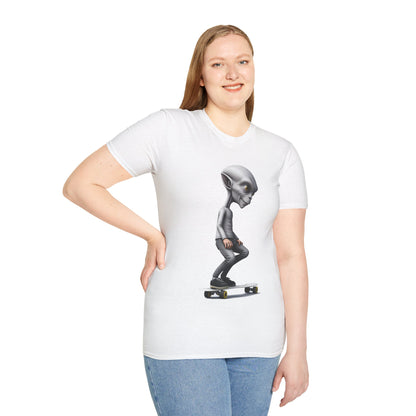 Alien Skater - Unisex Softstyle T-Shirt - UK