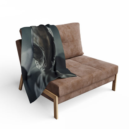 Alien Visitor  -  Arctic Fleece Blanket - USA