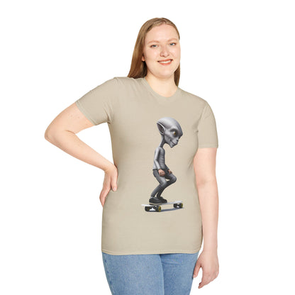 Alien Skater - Unisex Softstyle T-Shirt - UK