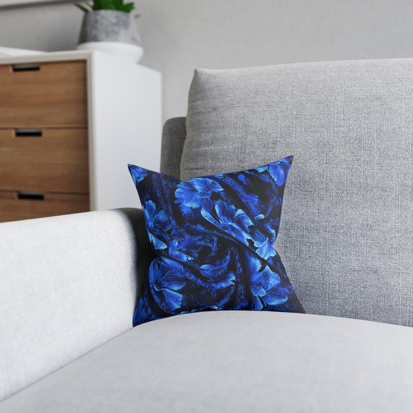Elegant Blue Floral Square Pillow - UK