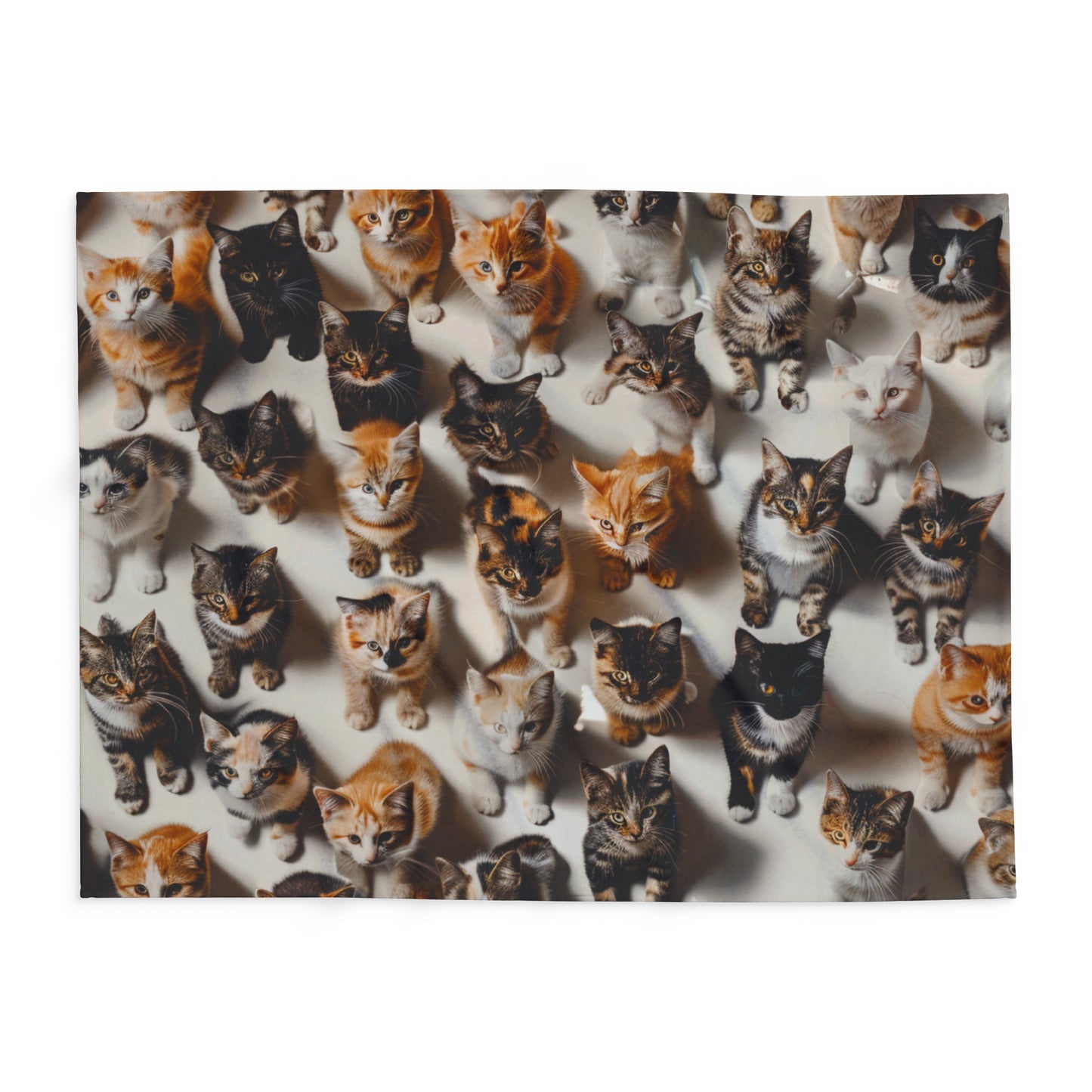 Cats Dinnertime Arctic Fleece Blanket - UK, USA